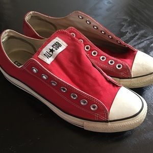 Men’s Converse Sneakers.size 9